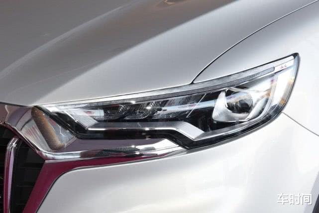 红旗hs5@24.2万喜提红旗HS5次顶配，5000公里后，车主：有些话必须要说