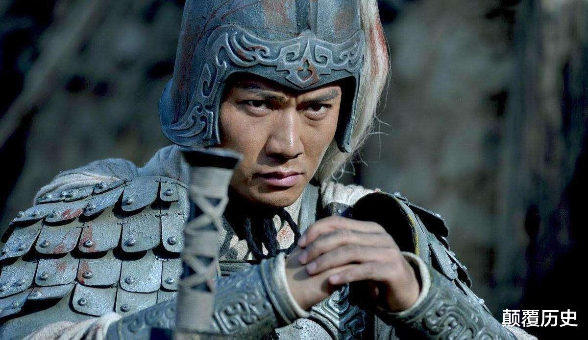 「许褚」此人能独战吕布，大战赵云，恶斗马超，却被张飞欺负了2次