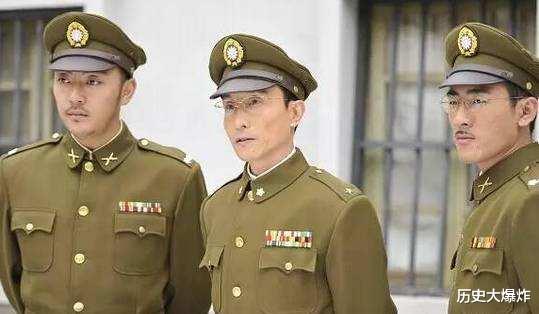 蒋介石@他是老蒋最看不起的学生，人品却是国军将领中一流，后做了老师