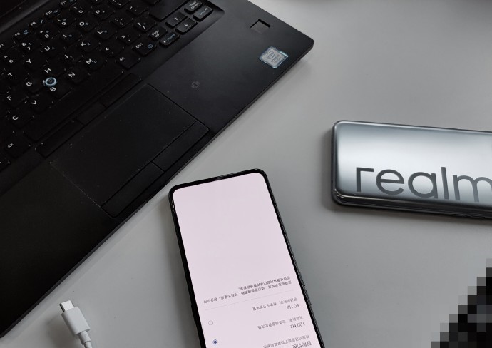 realme X|新机爆料!没买 K30至尊纪念版 的要赚大了。realme即将推出新款旗舰!