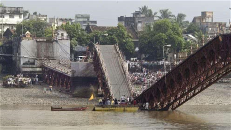 【越南】越南花3000亿建大桥，不听中国劝告后一夜倒塌，却来向中国要赔偿