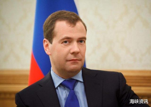 「美国」担心的还是来了，美英法三国“抱团”对华下手，外交部强硬表态