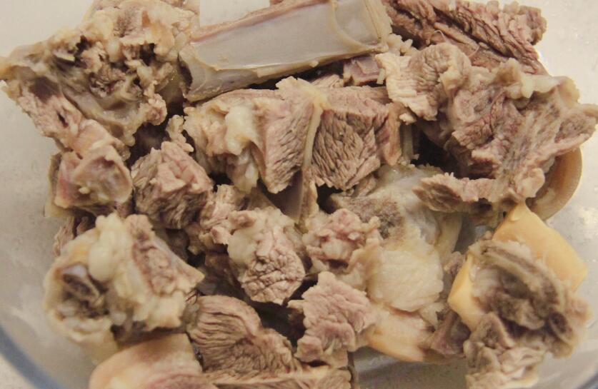 |天冷了，炖羊肉汤切记“2种”调料不能放，否则汤不鲜肉不嫩！