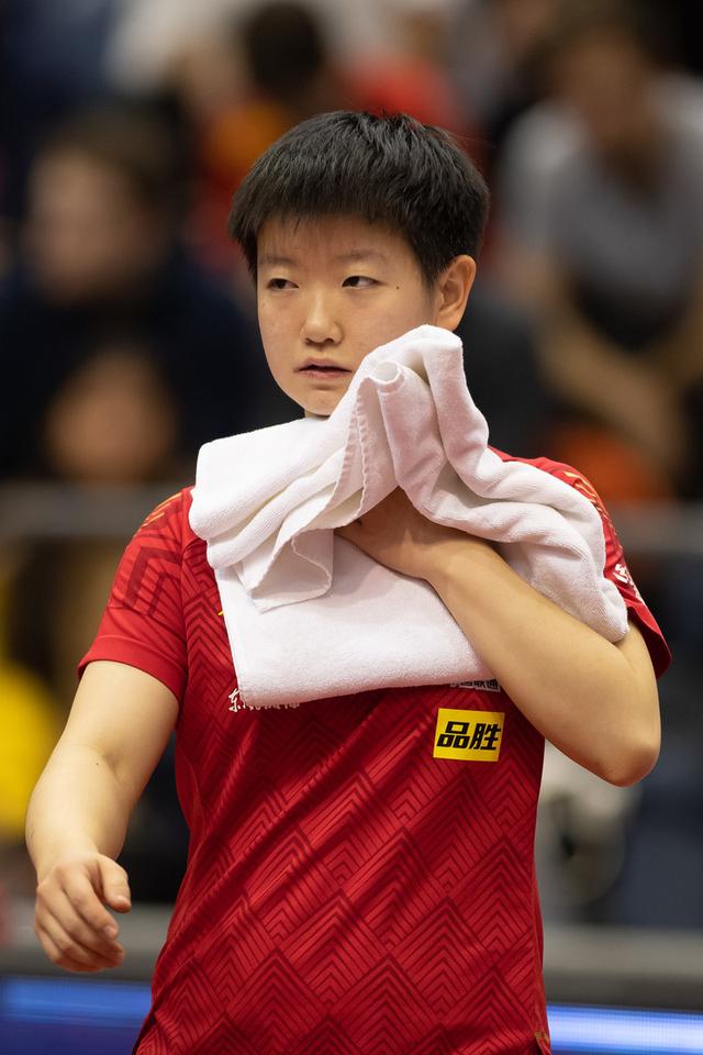 「伊藤美诚」日本伊藤美诚接受采访：我不怕刘诗雯和陈梦！其实她还有一个克星