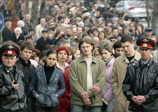 俄罗斯|又一铁腕总统来了，对美国制裁叫板：来战斗吧！比俄罗斯还强硬