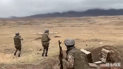 亚美尼亚|亚美尼亚女兵冲出阵地杀敌，大量女性进入战场，可能只会送死？