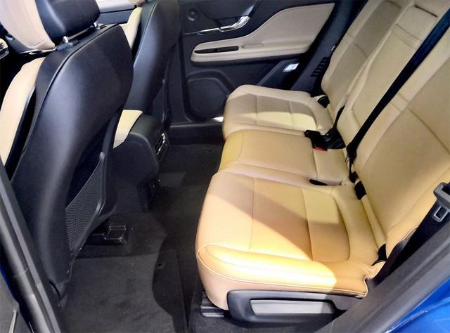 #c级车#又一豪车火了!比宝马X3气派,2.0T破百7秒,百万逼格才23万起