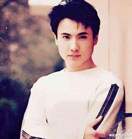 「沈腾」沈腾：被逼婚3年，娶了“不能辜负”的王琦，结婚4年，他快乐吗？