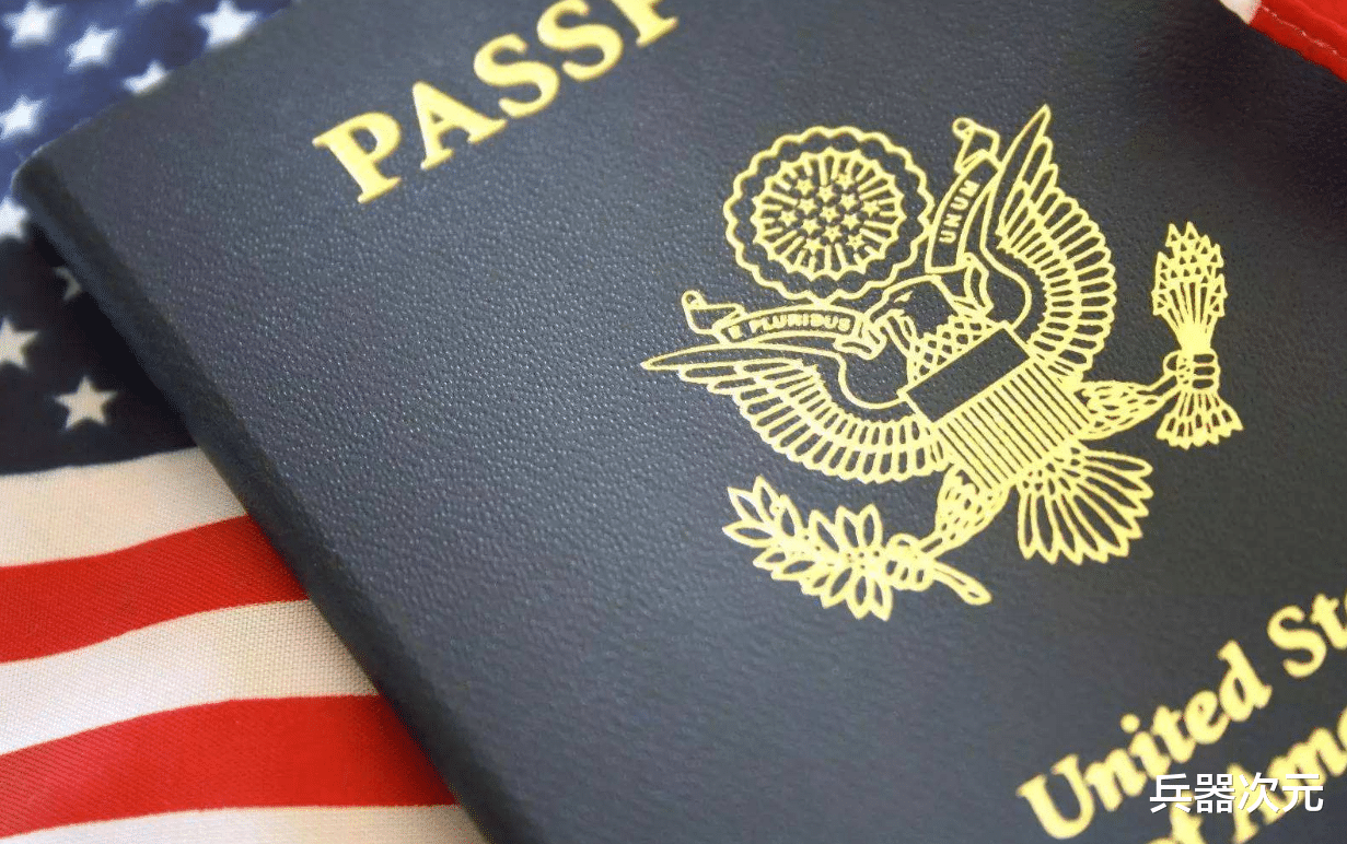 ▲美国呼吁全球医生救援，赠送绿卡签证，免费搭乘航母入境