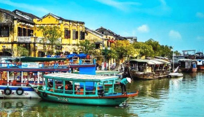 「旅游景点」世界上唯一通用人民币的国家，物价低廉，中国人却不想再去第二次