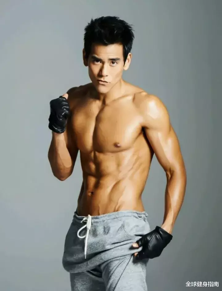 |一夜之间刷屏的“女神收割机”，这身材到底是怎么做到的？？？