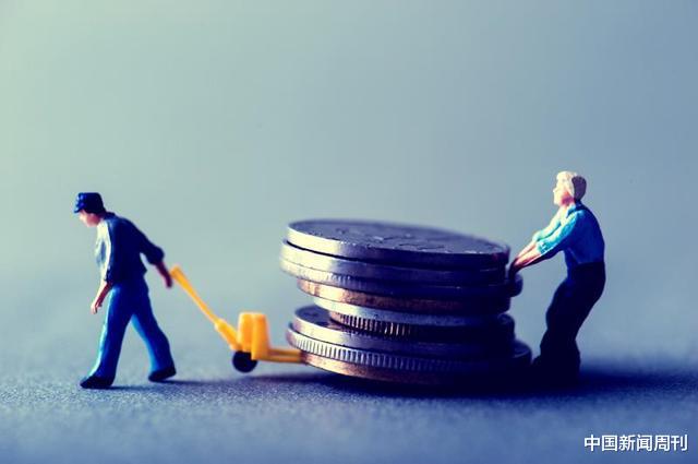 杨子|担保借贷二十余万后学生失联，退休教师：不愿意把学生当成坏人