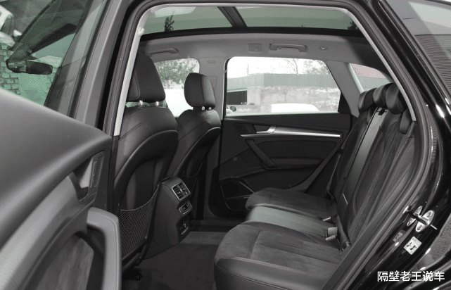 『奥迪Q5』奥迪终于“醒悟”，这车从近40w下探至29w，车主：比汉兰达漂亮10倍