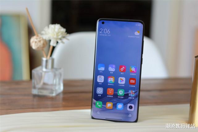 iPhone|雷军亮大招,小米10一夜跌至“清仓价”,网友:还是等到了!