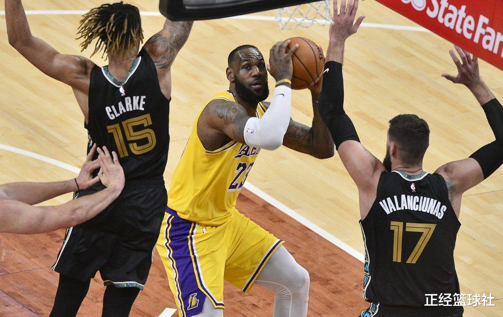 湖人队|西部第1恐不保？湖人将迎来魔鬼赛程：未来14战仅4个主场+东部7连客！