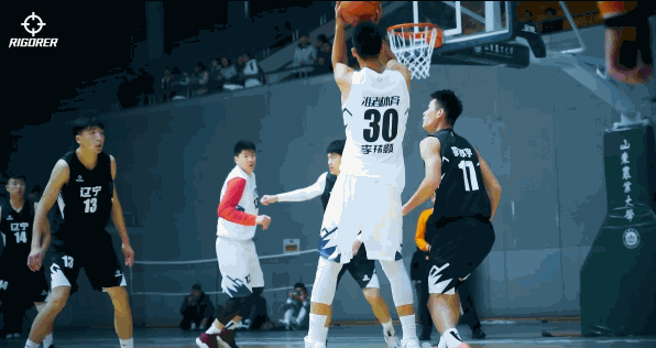 「扣篮」隔扣CBA球员，他是CUBA字母哥！曾在阿隆戈登面前秀扣篮