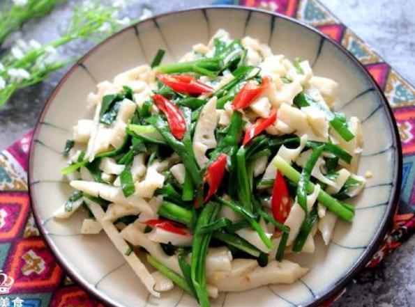 「衰老」韭菜和它是绝配，每周吃一次，营养美味，延缓衰老，肠道通畅了