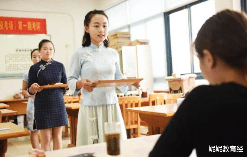 大学|大学里“最没意义”的4件事，既浪费时间又耽误学习，该尽早摆脱