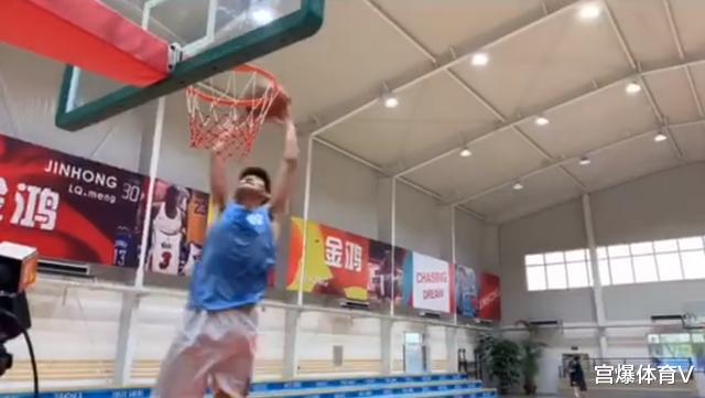 『辽宁男篮』辽宁男篮未来可期！一口气引进6名希望之星 CBA最帅老总真给力