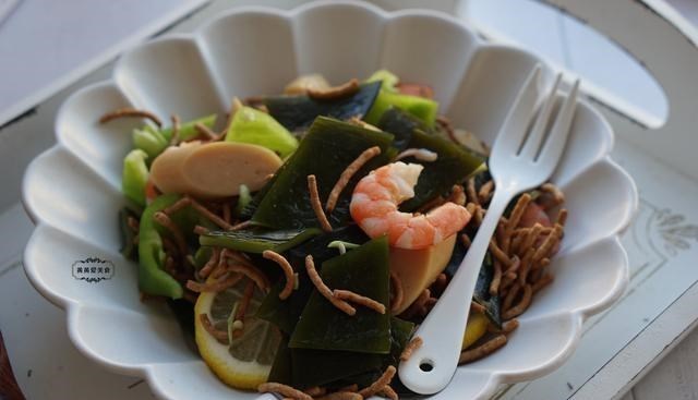 三伏天|三伏天多吃它，高纤维、低热量，每晚一盘，大肚腩平了，腰也细了