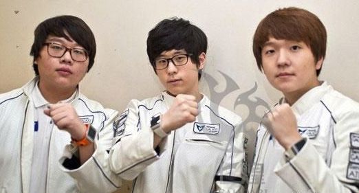 上单▲历史十大选手公开,LPL三大AD榜上有名,S4最强冠军上单却无缘前十?