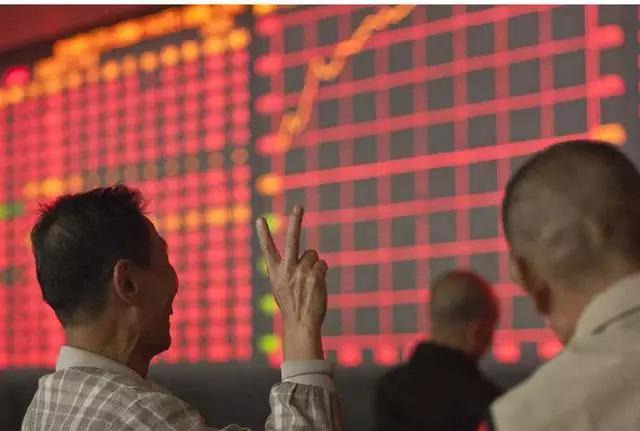 中國股市：股票漲瞭拿不住，跌瞭就死捂，散戶的病根在哪兒？-圖5