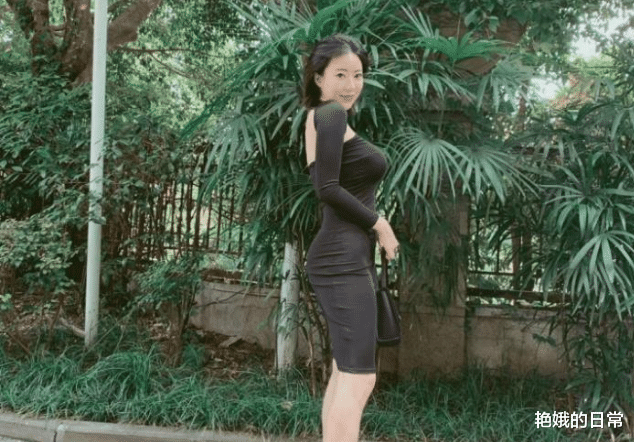 蒋聘婷|130斤蒋聘婷有多迷人？看到性感生活照，网友：难怪这么惹人喜爱！
