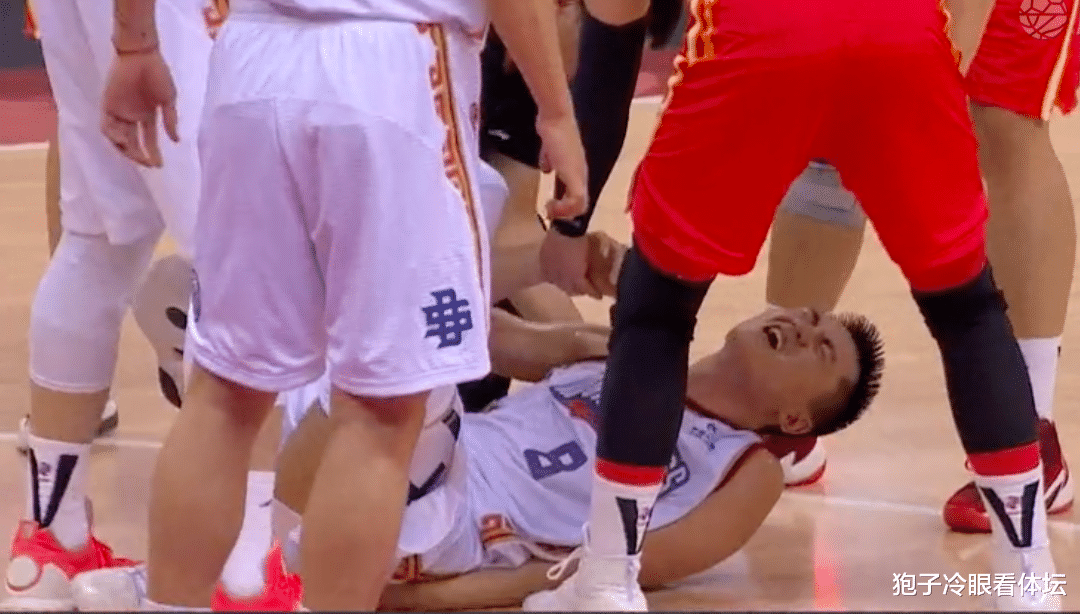 报销@官宣！队长重伤赛季报销 3连胜后噩耗连连