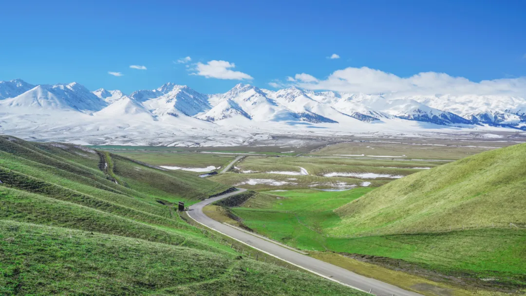 独山子■中国最美网红公路即将通车！千万别跟团，听我的应该这样玩！