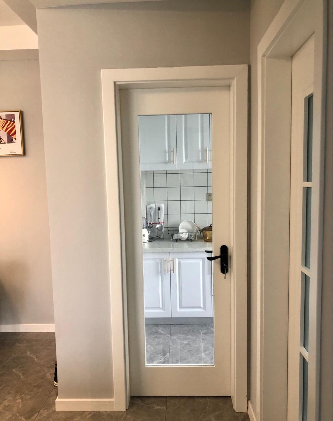 |很多人不做电视墙，看她家新房，舒适又耐看，以后我家学着装！