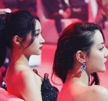 「新白娘子传奇」总是被嘲壮的关晓彤，同框时却赢了所有人，连迪丽热巴都没逃过