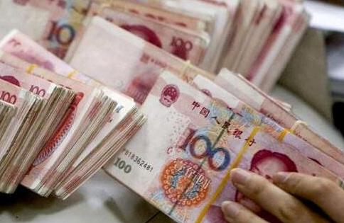 银行|银行人员透露:存款只要达到“这个数”,每个月“躺赚”4000元!