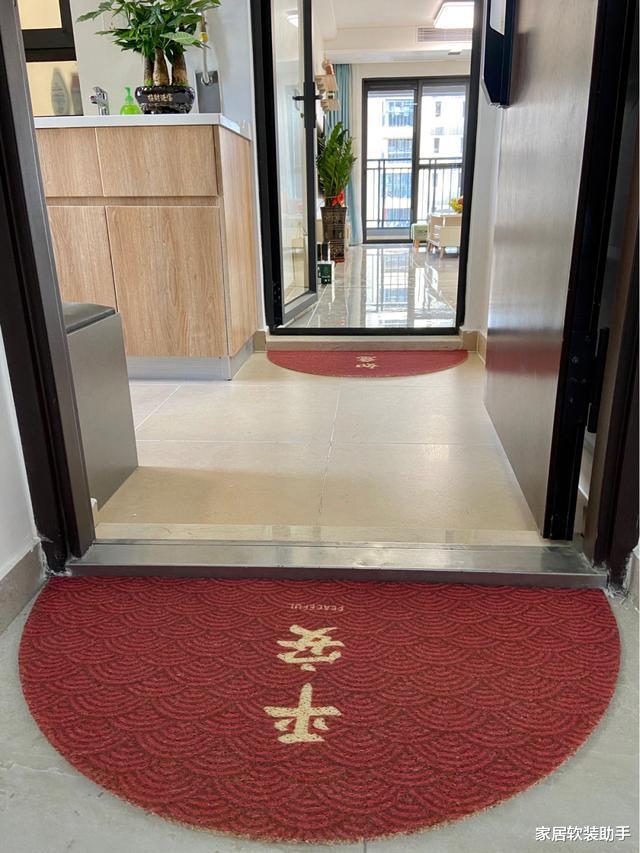 |等了一年终于入住新家，两个卧室定制榻榻米，收纳空间强大又美观！
