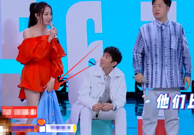 何鸿燊|女星为啥别穿短裙上节目？看到热巴的站姿，连导演都救不了场