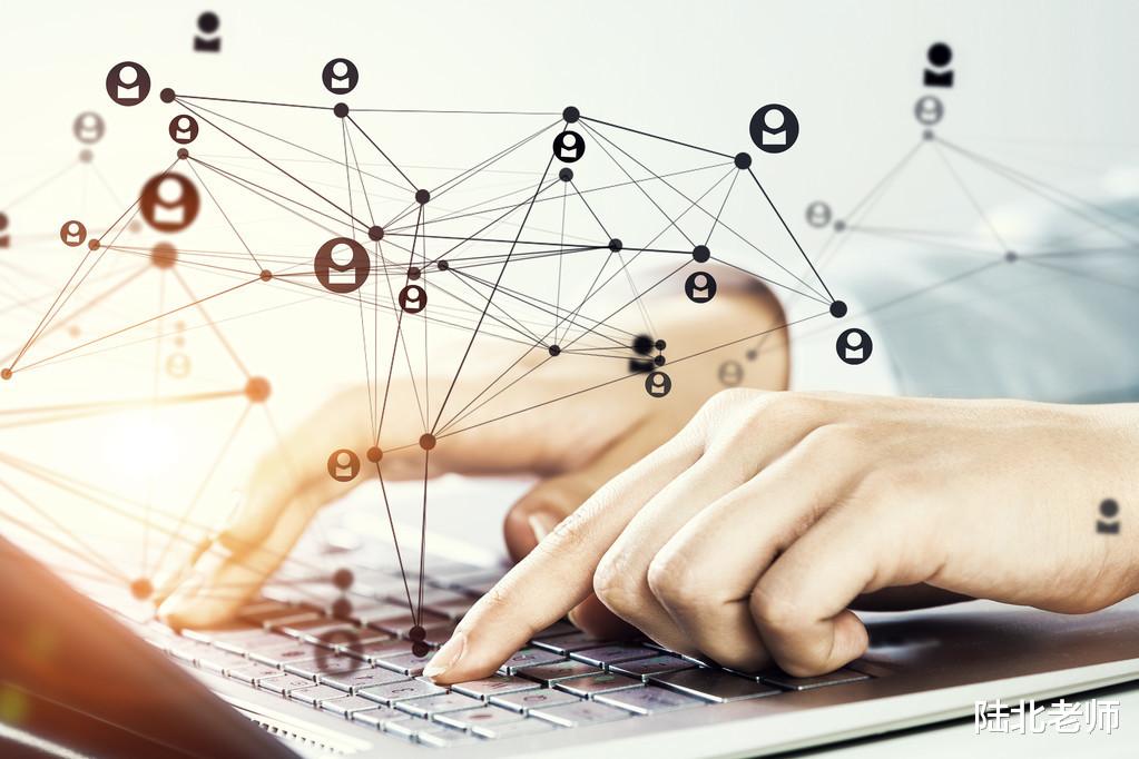 填报志愿▲填报志愿要睁大眼睛,这四个“吃青春饭”的专业,报考要慎重