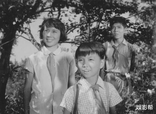 电影|达式常:70年代的“国民男神”,与妻子携手54年,今80岁风采依旧