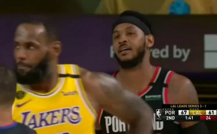 开拓者队|拼了！安东尼单节14分硬抗湖人！可惜啊！他打完开拓者最后一场球