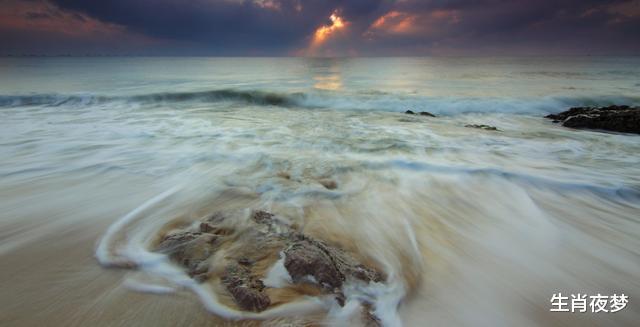 |7月底，兜兜转转，依旧是你，3生肖孤枕难眠，决意再爱一遍