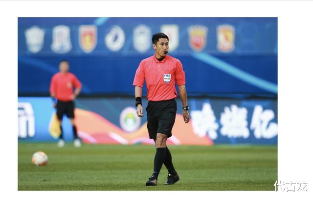 马宁|全网热议！足协安排马宁执法申花VS上港，名记：不怕查论文