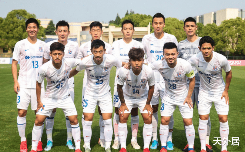 「点球」一场4点球，比分1-1！中国球迷集体看直播，恍如隔世让人泪目