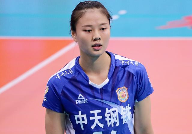 『龚翔宇』龚翔宇主力位置不保?郎平的这个决定不简单,东京奥运或有大动作