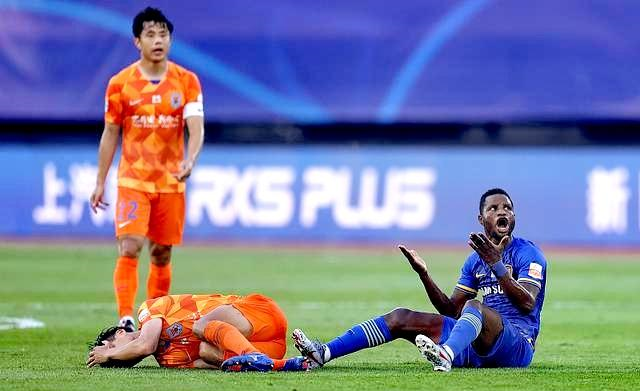 江苏苏宁|能否比肩保利尼奥?江苏苏宁悍将攻防俱佳,西甲曾对决梅西与武磊