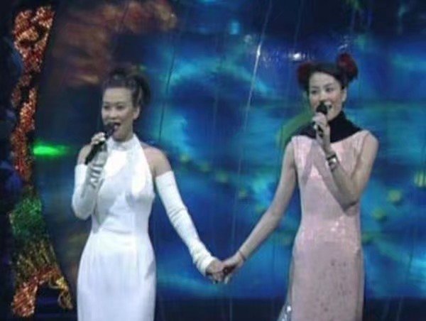 「那英」沈腾请那英拍《夏洛特烦恼》被五字冰冷拒绝，悔不当初。