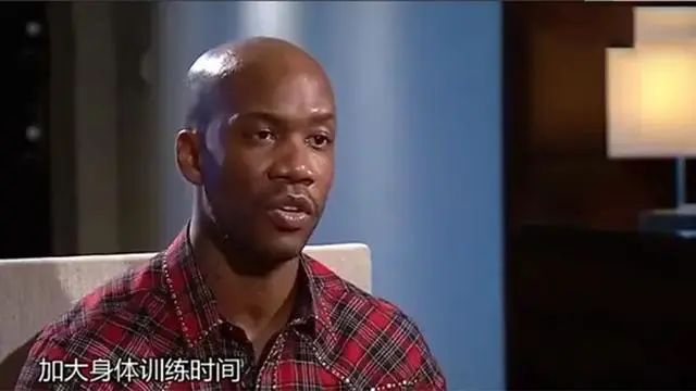 #北控男篮#CBA第一笔签约来了！谢谢马布里啊！他又替中国篮球干了件好事