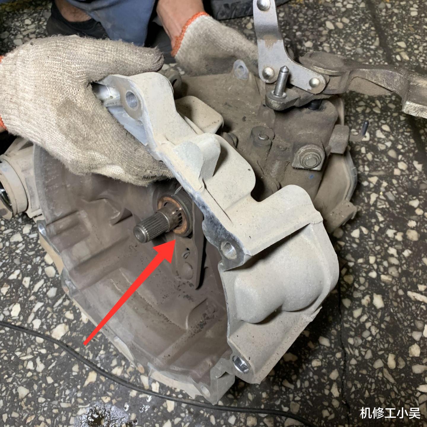 特斯拉model y|9年17万公里的大众维修，看到拆开的变速箱后，车主决定换一个！