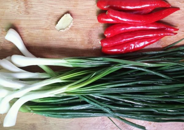 【】藏在路边的泻药菜，准时上厕所，美味可口，小腹不鼓了，越吃越瘦