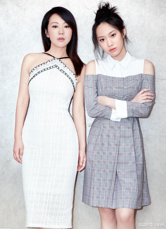 护肤|50岁奶奶成“背影杀手”，与孙女同行被误认是宝妈，儿媳一脸尴尬