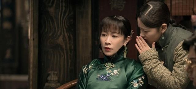 [佘诗曼]黄晓明、尹正、佘诗曼致敬张国荣，《鬓边不是海棠红》她戏份好少