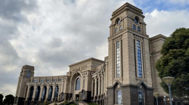 华中科技大学|复旦大学研究生怒怼华为：2w 月薪是侮辱价