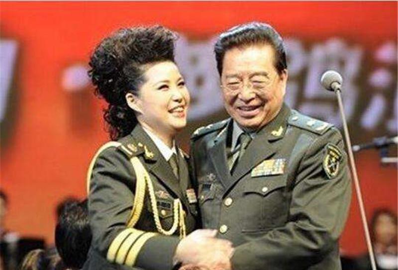 李双江|李天一关押已7年,李双江与梦鸽自作自受,被侵犯女孩现状如何